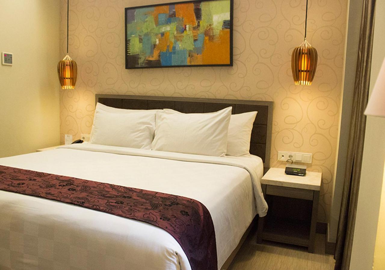 BW Kemayoran Hotel & Convention Powered By Archipelago Giacarta Esterno foto