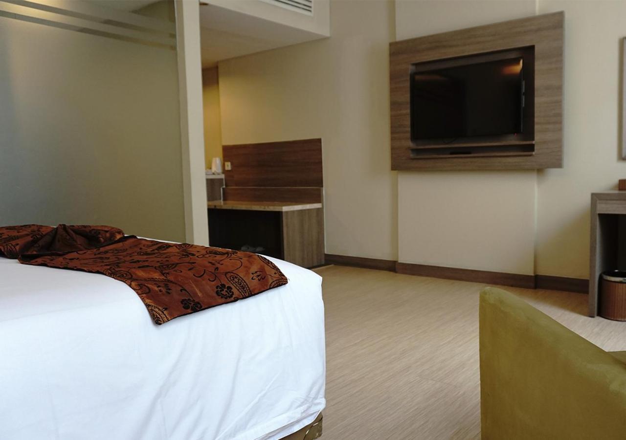 BW Kemayoran Hotel & Convention Powered By Archipelago Giacarta Esterno foto