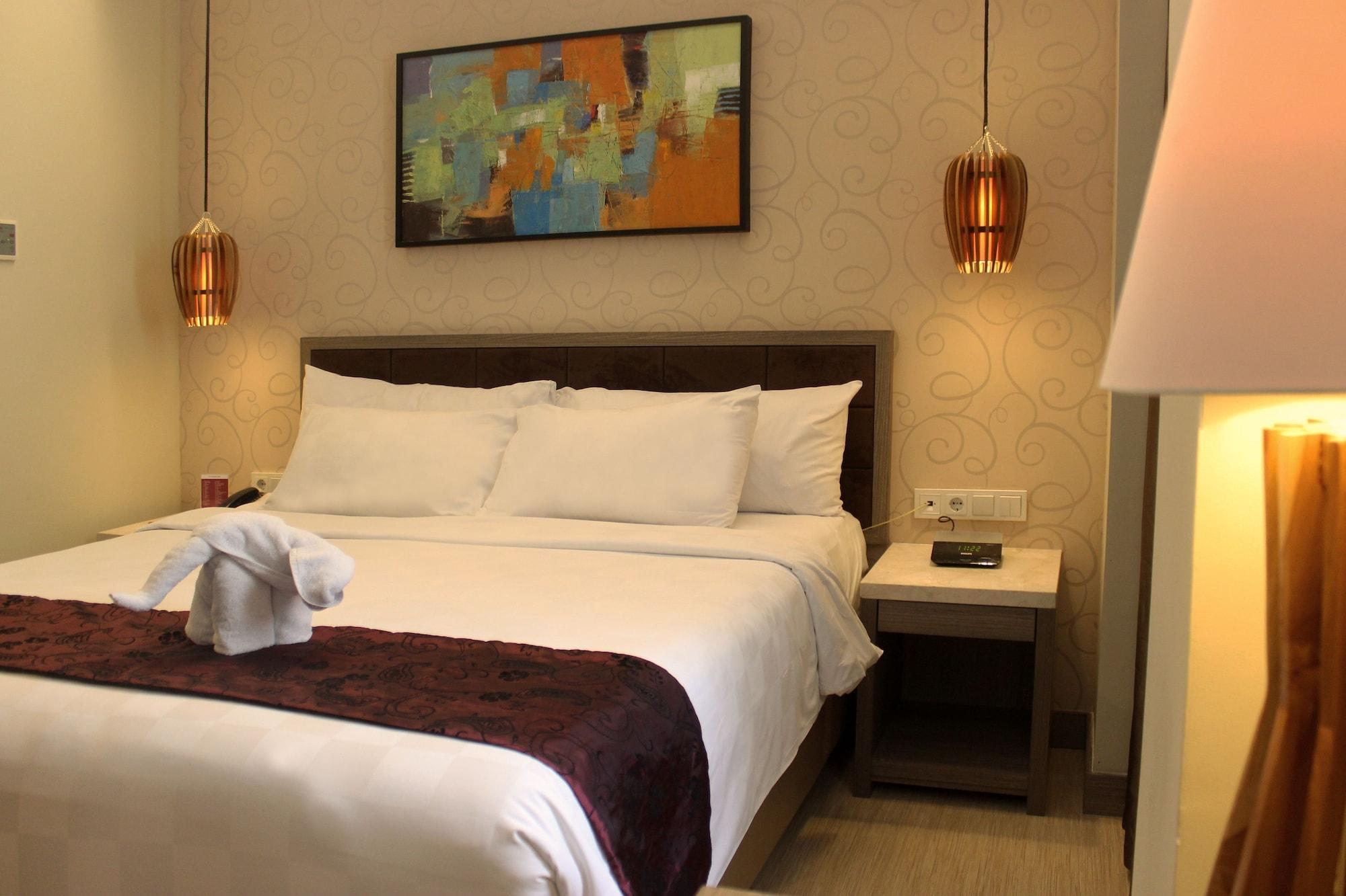 BW Kemayoran Hotel & Convention Powered By Archipelago Giacarta Esterno foto