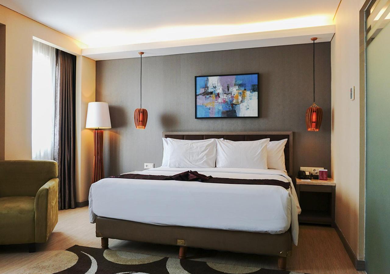 BW Kemayoran Hotel & Convention Powered By Archipelago Giacarta Esterno foto